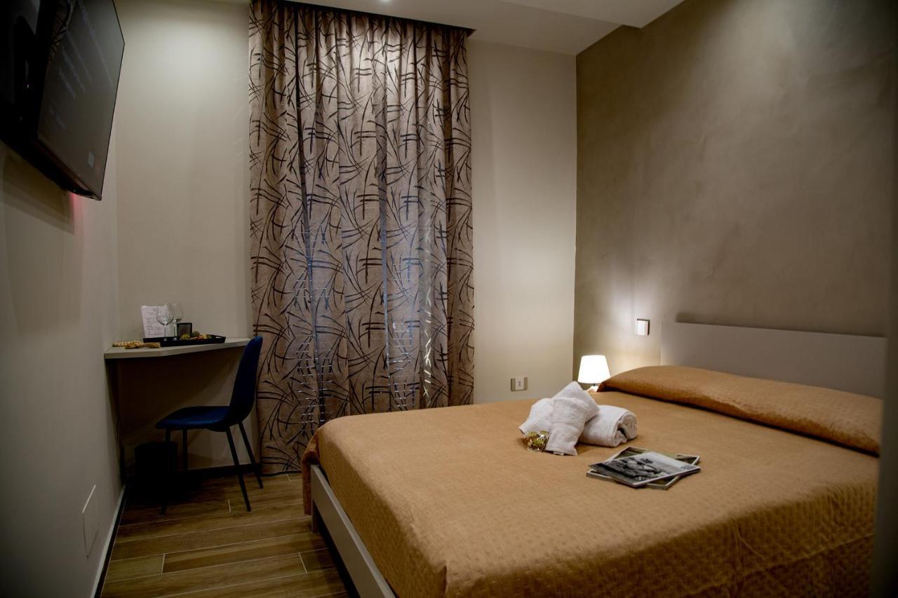 Fiore Dei Templi - Luxury Suite Experience อากริเจนโต ภายนอก รูปภาพ