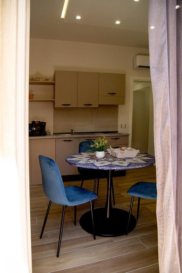 Fiore Dei Templi - Luxury Suite Experience อากริเจนโต ภายนอก รูปภาพ