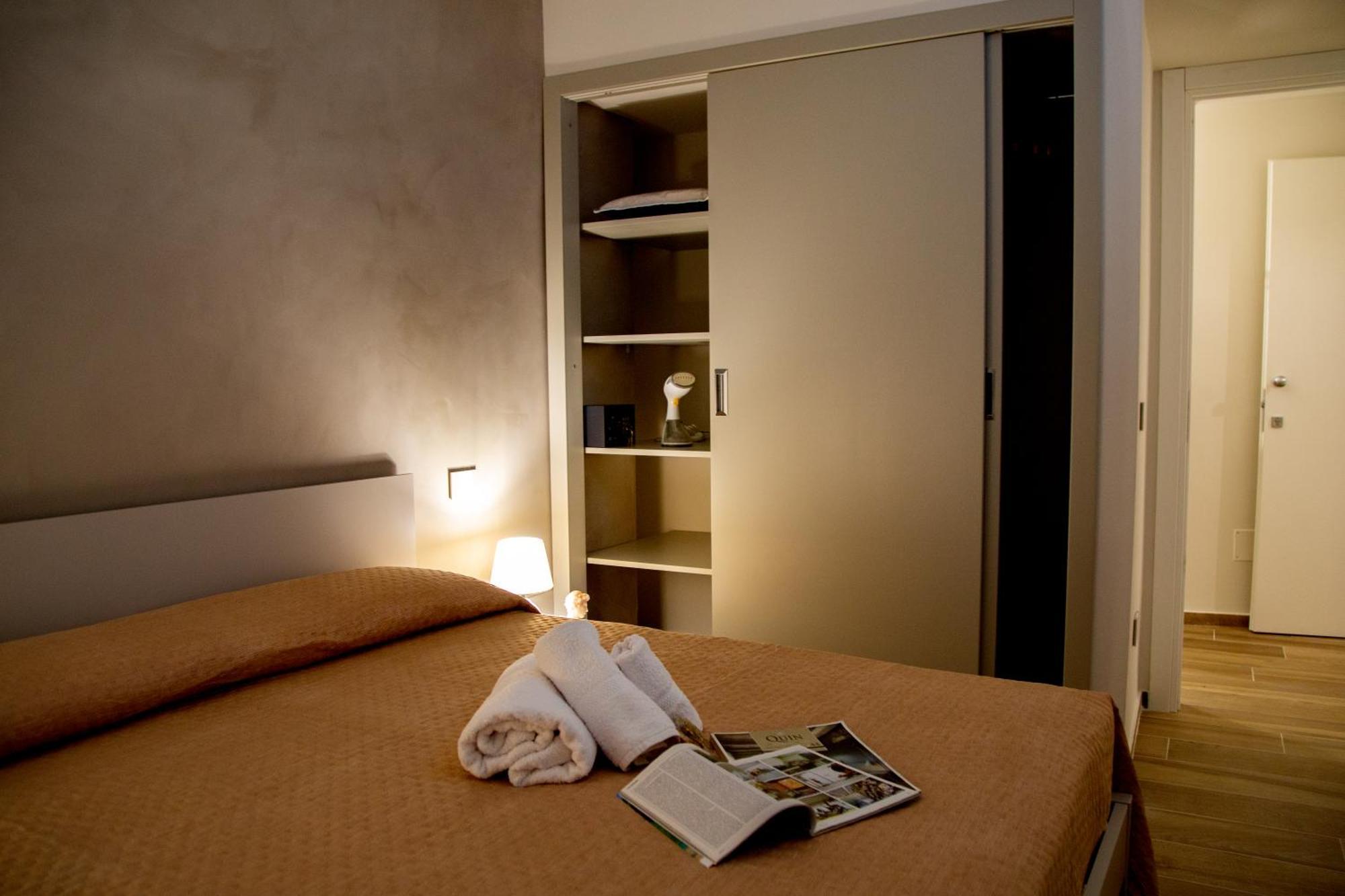 Fiore Dei Templi - Luxury Suite Experience อากริเจนโต ภายนอก รูปภาพ